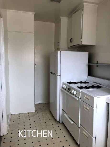 Building Photo - 829 S Le Doux Rd