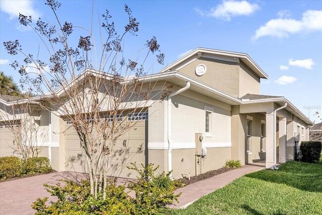 Building Photo - 2360 Datura Lp