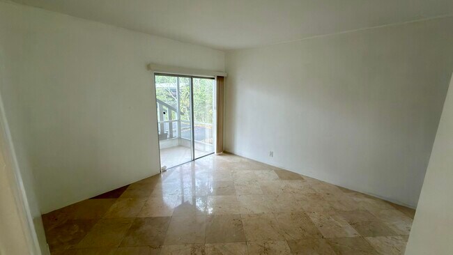 Building Photo - 2646 Polk St