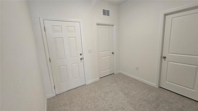 Building Photo - 2443 Grey Hawk Dr