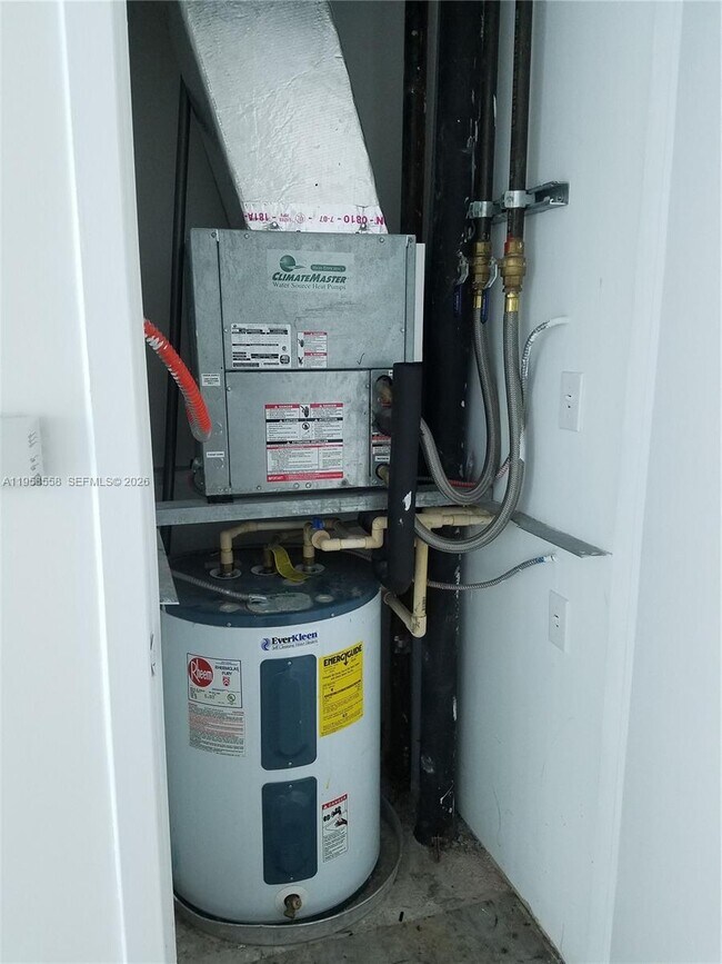 Building Photo - 3301 NE 1st Ave