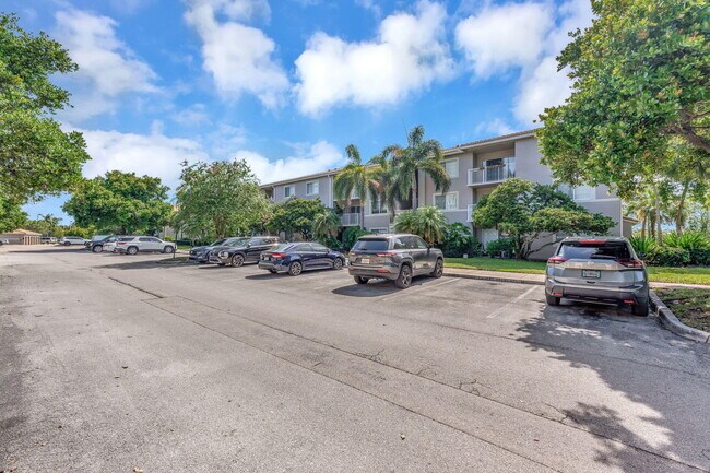 Building Photo - 5055 Wiles Rd