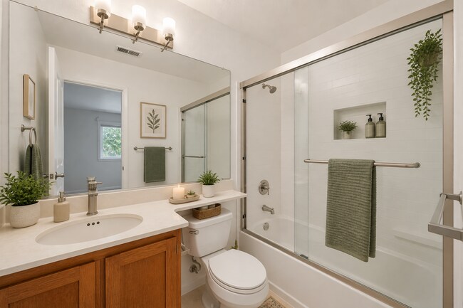 Building Photo - 7011 Rodling Dr
