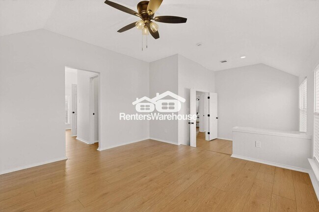 Building Photo - 4918 Silverweed Dr