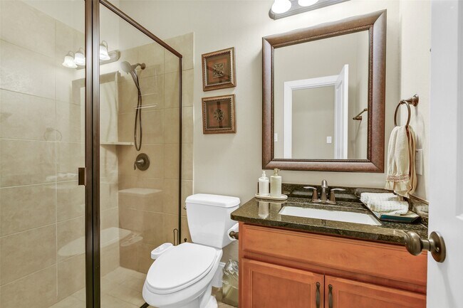 Building Photo - 28606 Rolling Ridge Dr
