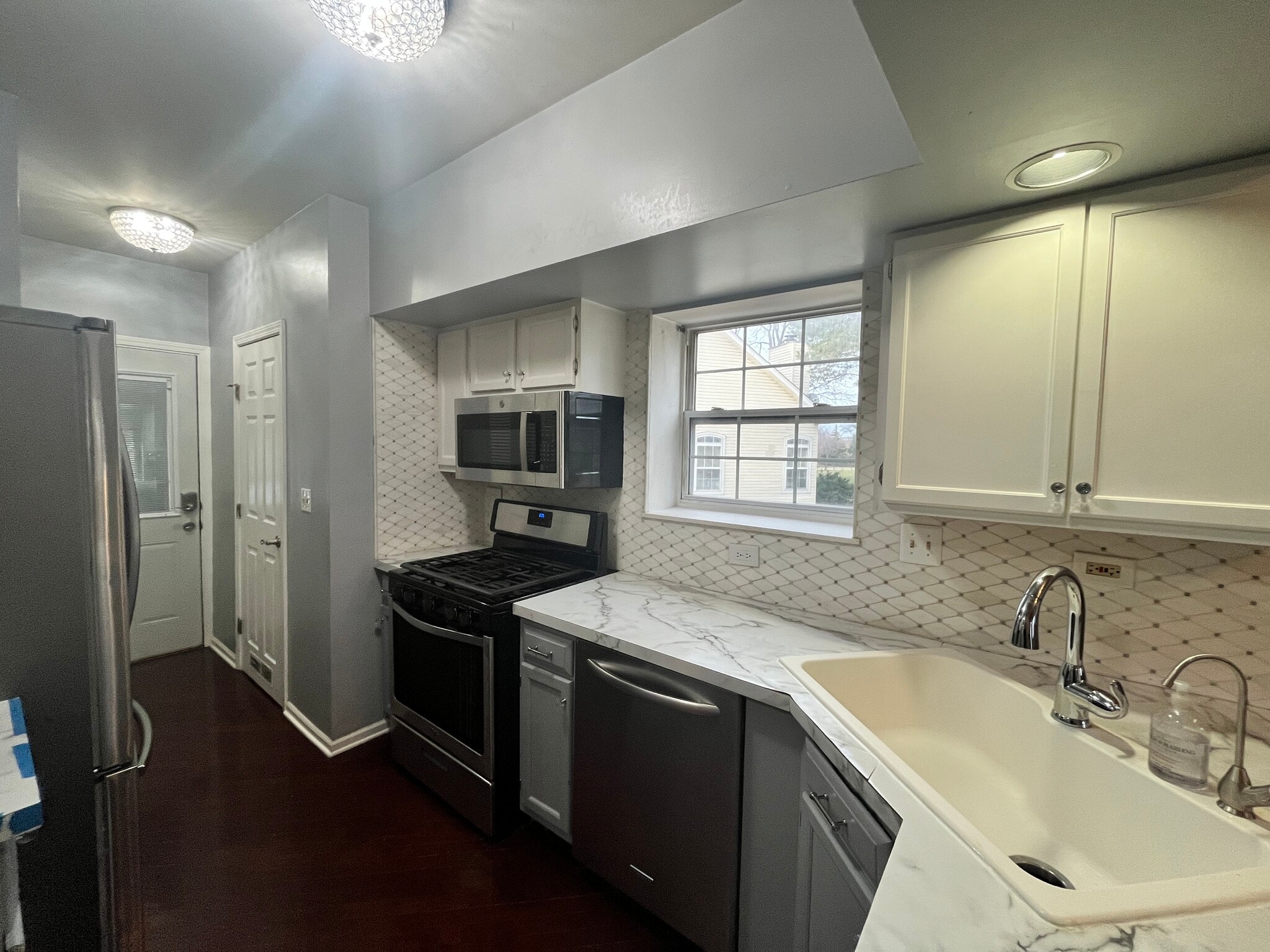 Building Photo - 13260 W Heiden Cir