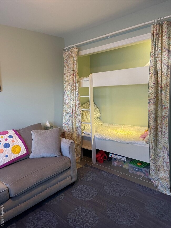 Building Photo - 1051 Oceanfront