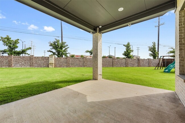 Building Photo - 12732 Cooper River Trl