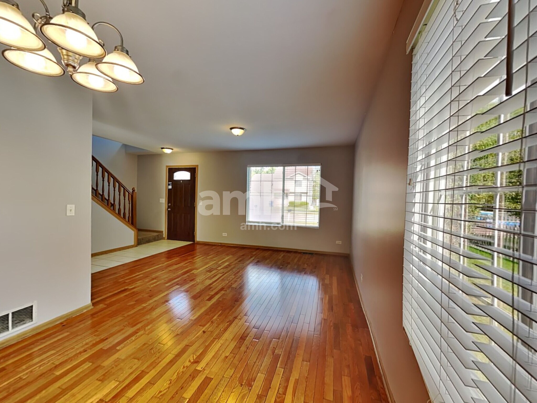 Building Photo - 2917 W Country Club Ave