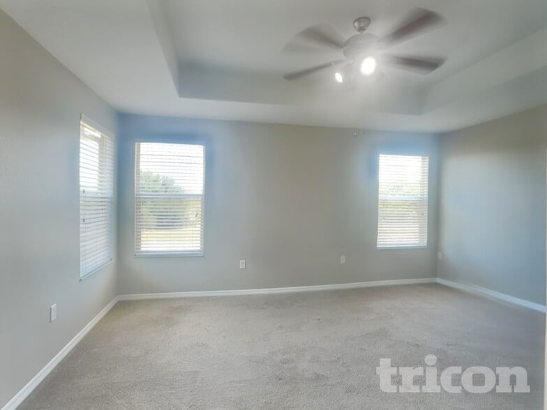 Building Photo - 7302 Lumber Port Dr