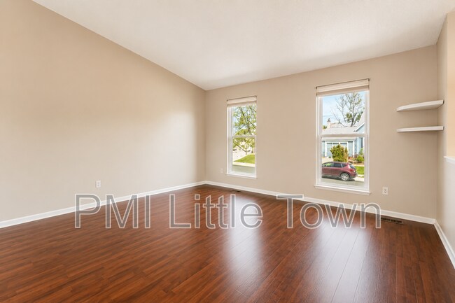 Building Photo - 3145 S Gibraltar St