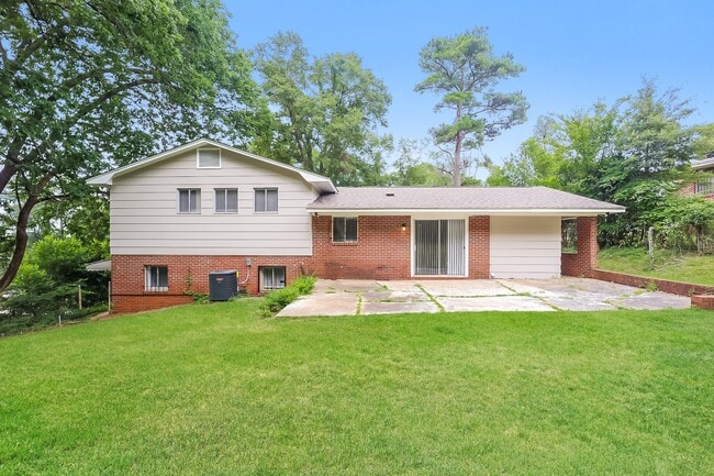 Building Photo - 1983 Monaco Dr