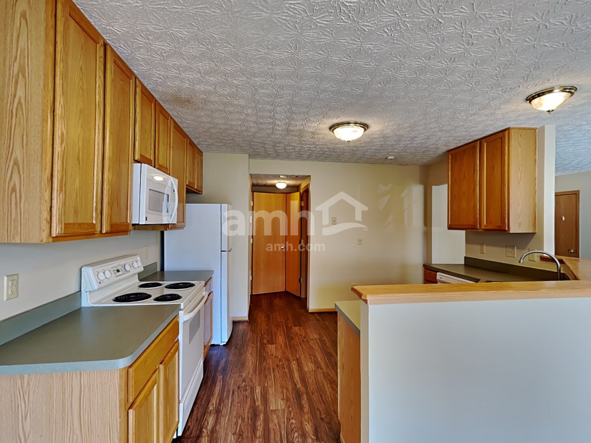 Building Photo - 5823 Coldcreek Dr