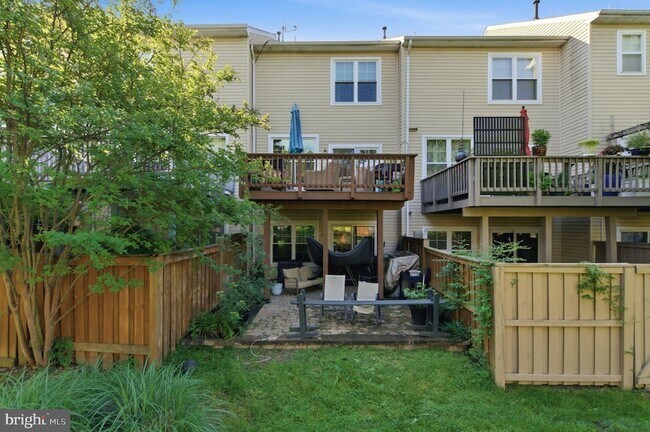Building Photo - 21553 Field Station Terrace