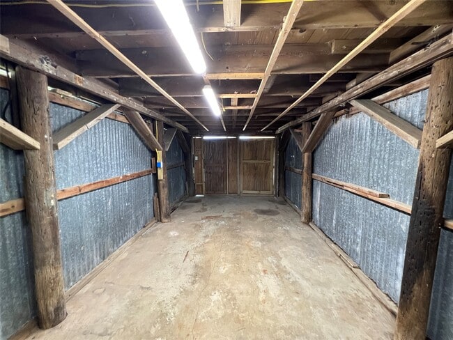 Building Photo - 1106 Gulfview St
