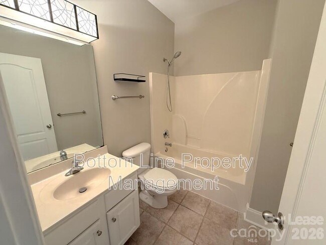 Building Photo - 5200 Craftsman Ridge Dr