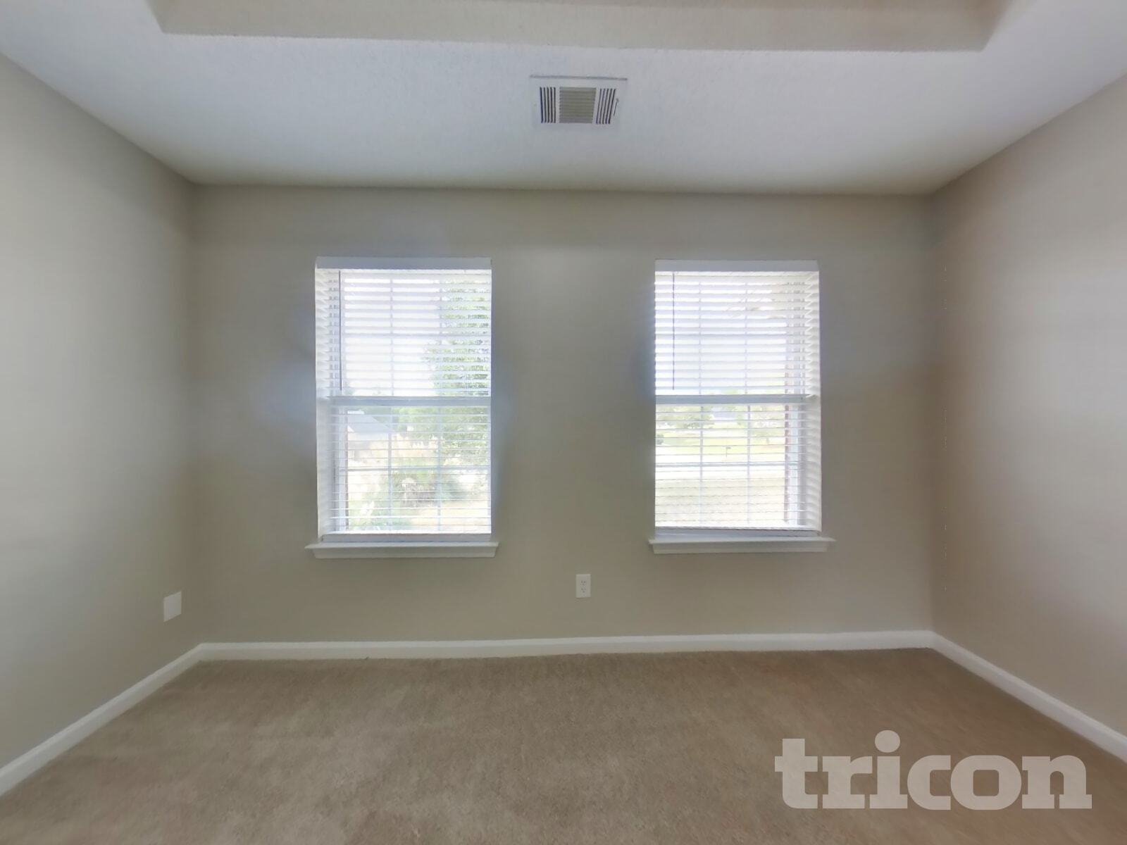 Building Photo - 232 Ermines Way