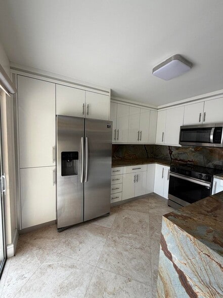 Building Photo - 22200 Boca Rancho Dr