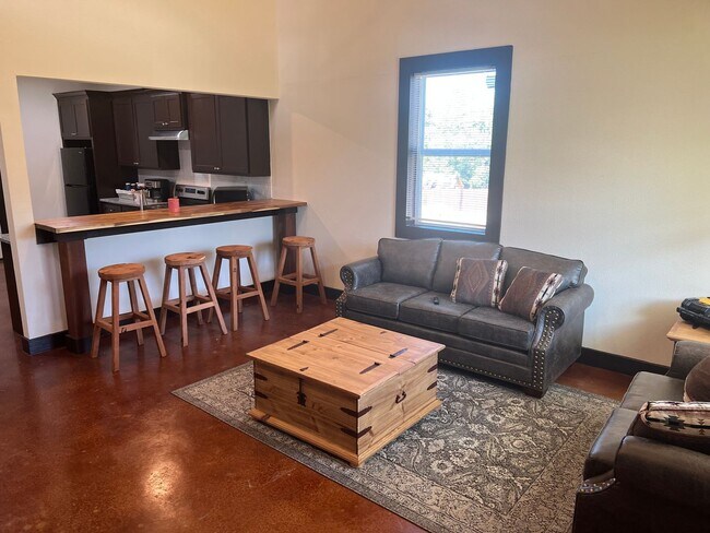 Building Photo - 3 bedroom with extra living area & office-Azle on half acre lots