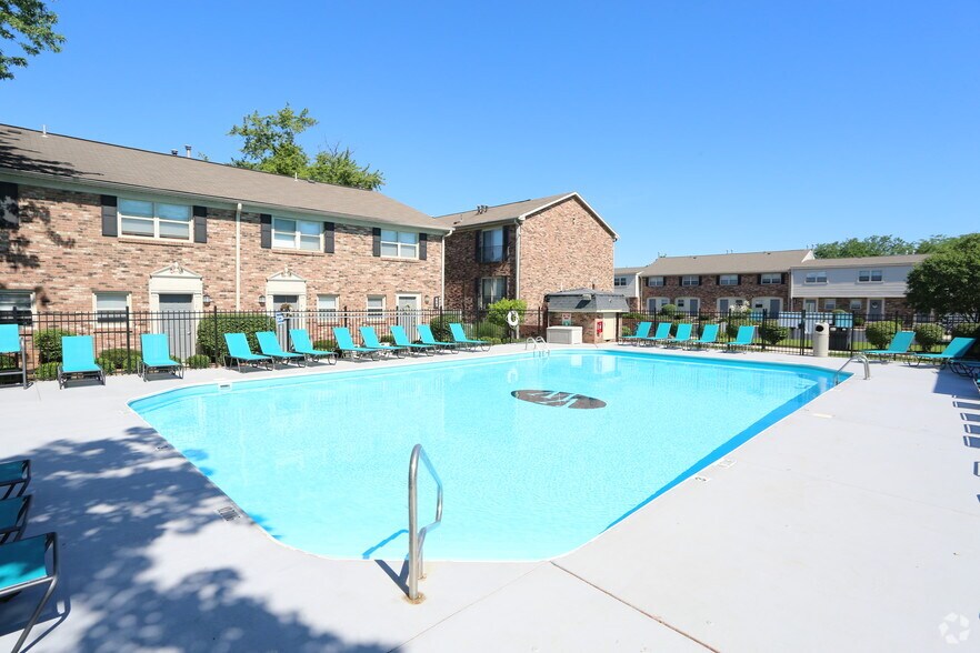Village West 884 Thurber Dr W Columbus OH 43215 Apartment Finder