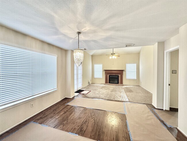 Building Photo - 16827 Ashbridge Ct