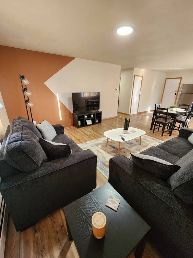 Building Photo - 4-plex