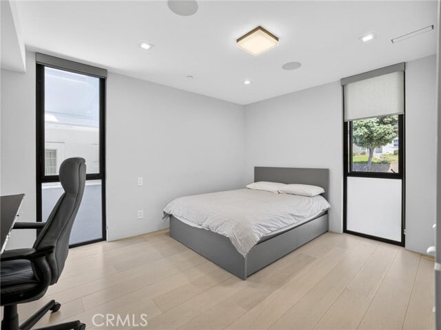 Building Photo - 703 N Lucia Ave