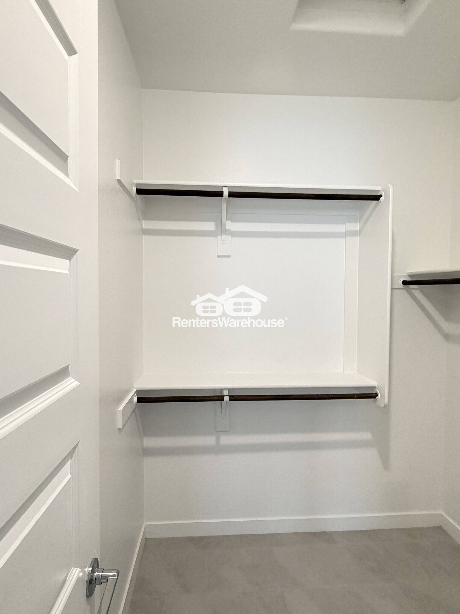 Building Photo - 4152 E Austin Dr