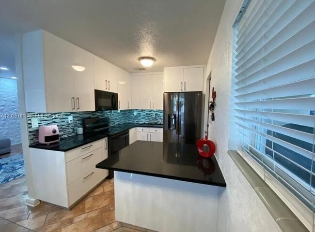 Building Photo - 1505 NW 58th Ave