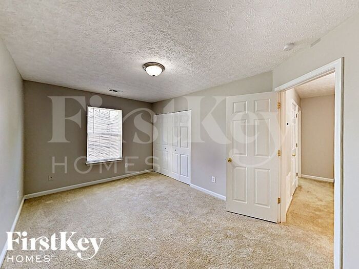 Building Photo - 504 Springmoor Ct