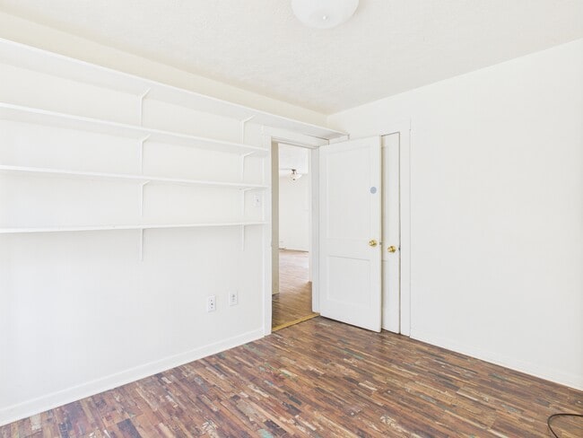 Building Photo - 138 Watson St