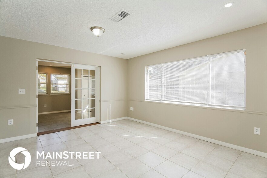 Building Photo - 12902 Spicebox Way