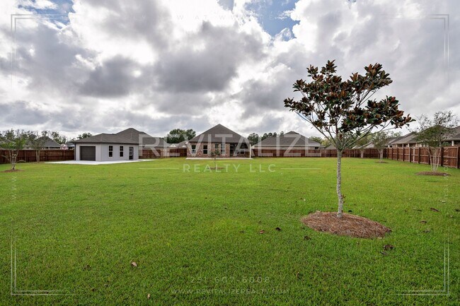 Building Photo - HALF-DEPOSIT SPECIAL! Stunning Luxury Home in Silverhill with Huge Diamond Shaped Backyard!