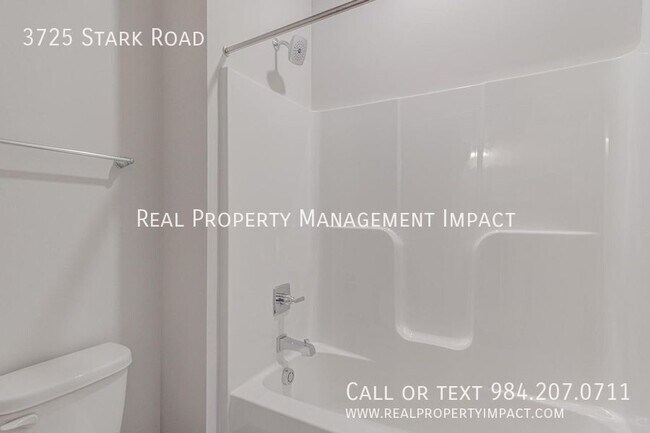 Building Photo - 3725 Stark rd