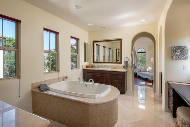 Building Photo - Incredible Carmel Valley Home