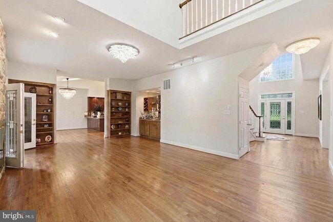 Building Photo - 13010 Boswell Ct