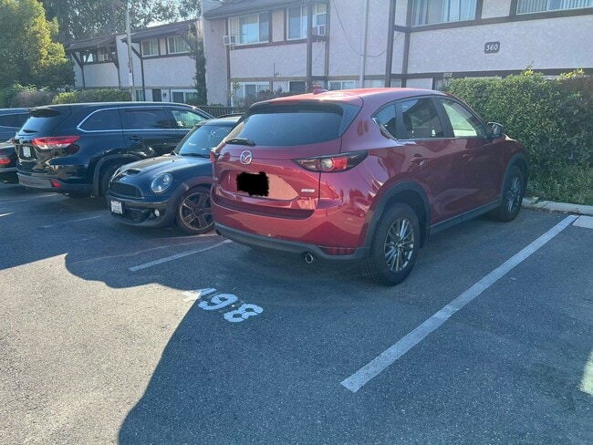 Building Photo - 358 Miraleste Dr