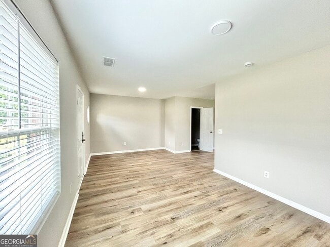 Building Photo - 736 Wheel House Ln