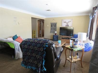 Building Photo - 1416 13th St S