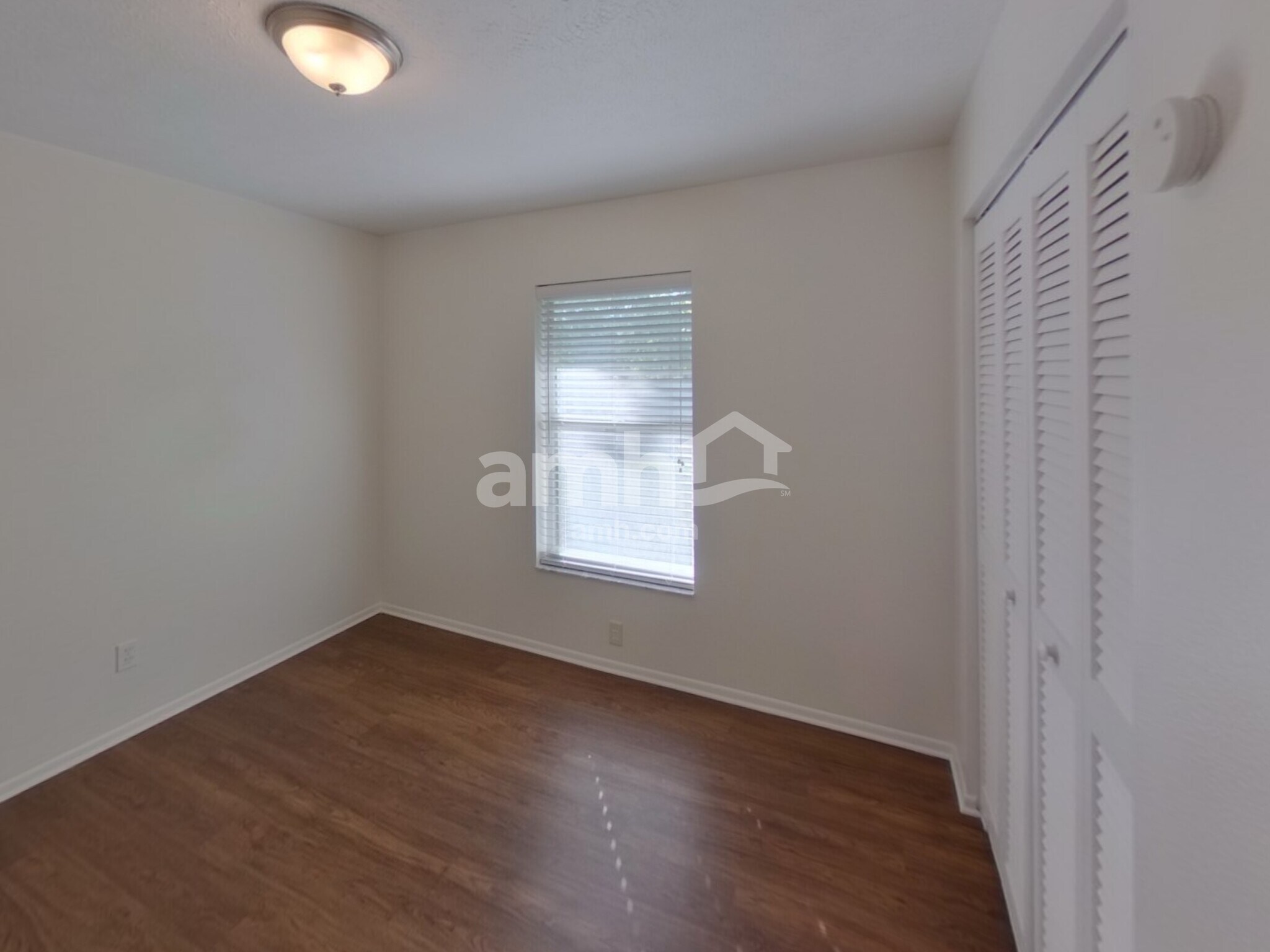 Building Photo - 6707 64th Ln E