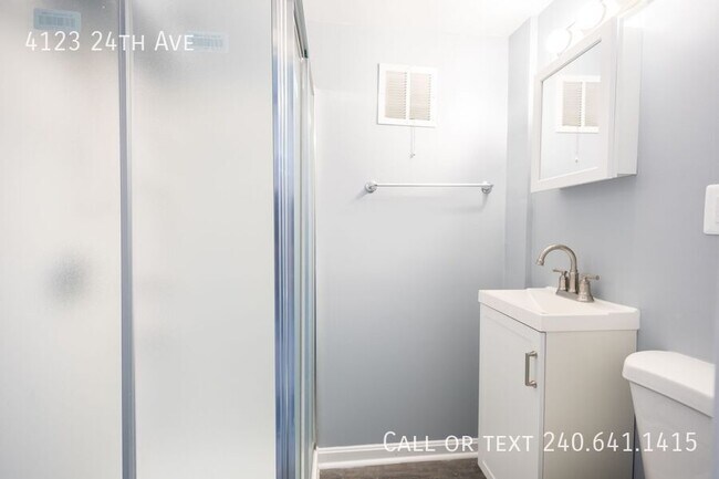 Building Photo - 4123 24th Ave