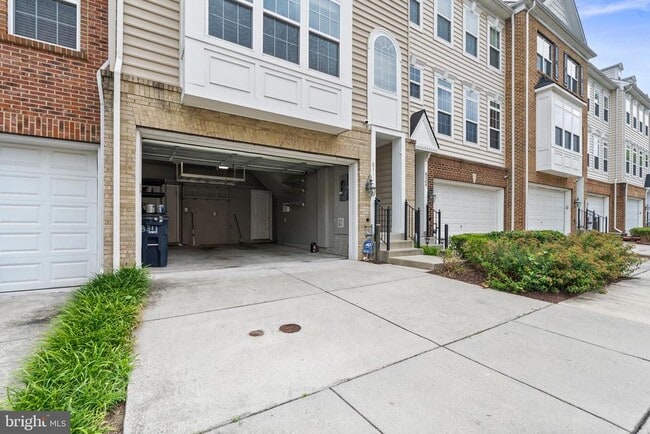 Building Photo - 8311 Gibbs Way
