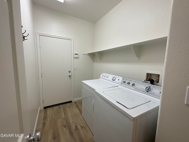 Building Photo - 6126 W Ave K1