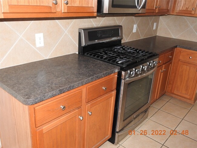 Building Photo - 24227 Silversmith Ln