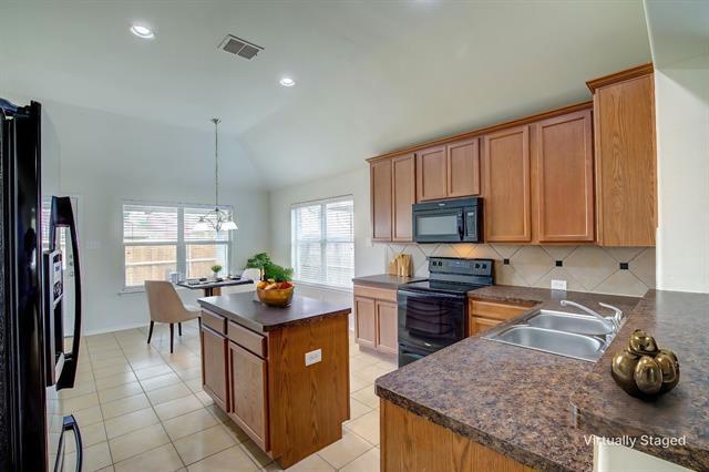 Building Photo - 2011 Zavala Dr