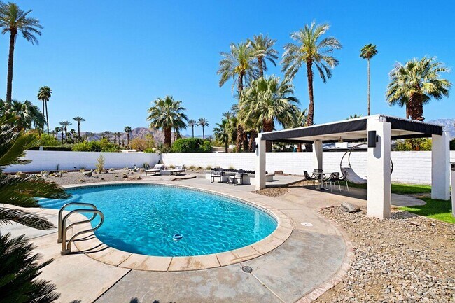 Building Photo - 36951 Marber Dr