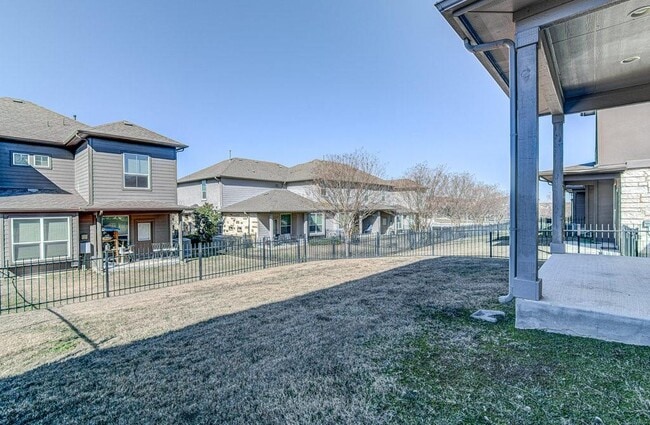 Building Photo - 414 Epiphany Ln