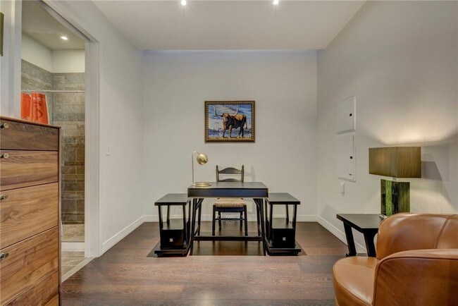 Building Photo - 210 Lavaca St