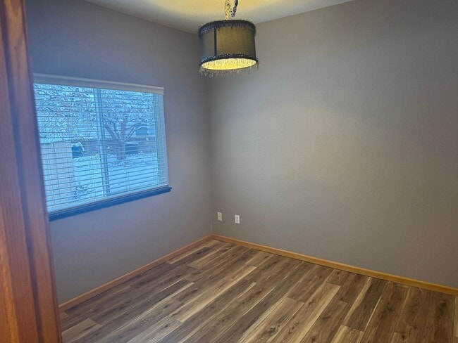 Building Photo - West Point Condos