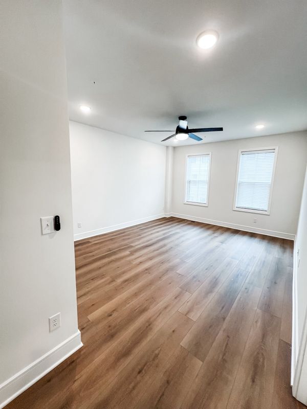 Building Photo - 43539 Farringdon Sq